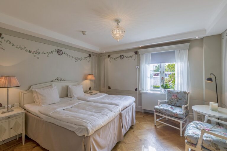 Gripsholm rum 1 1 scaled 1