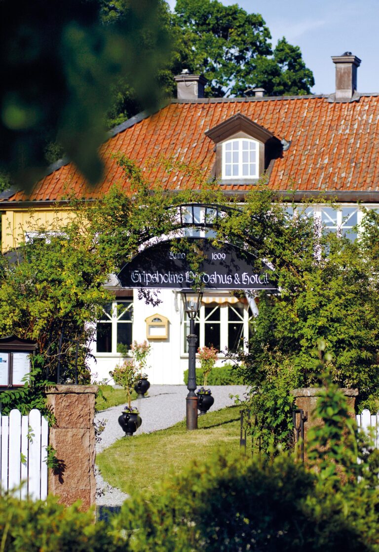 Gripsholm sommar 3 1 scaled 1