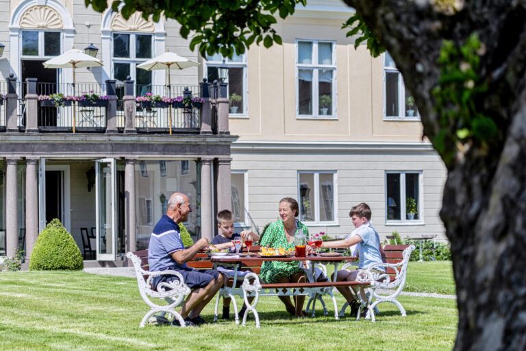 Sodertuna fika scaled 1