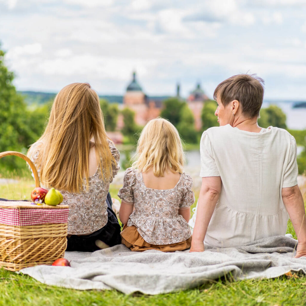 picnic bnb uai 1200x1200 1